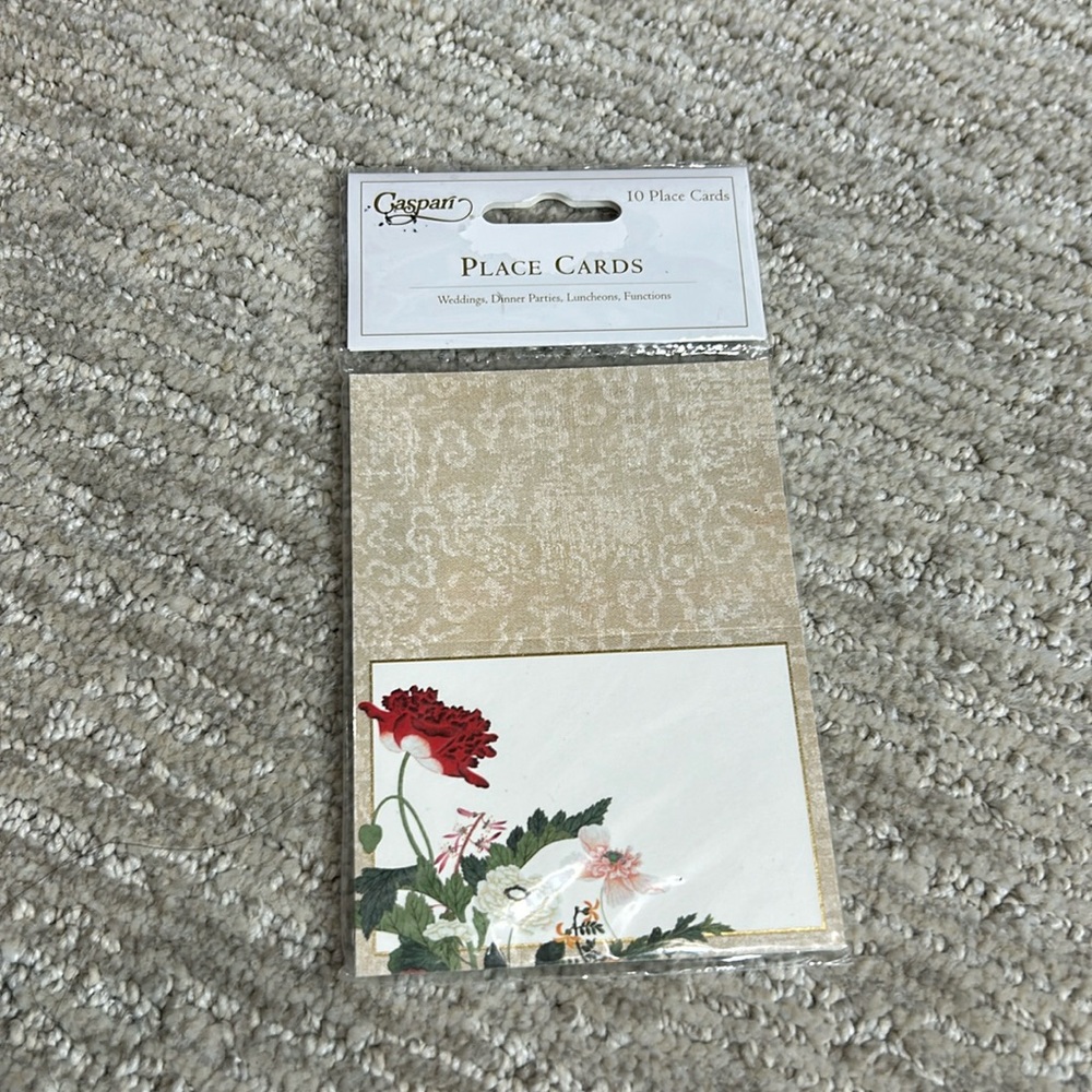 10 Caspari Profusion of Flowers Place Cards